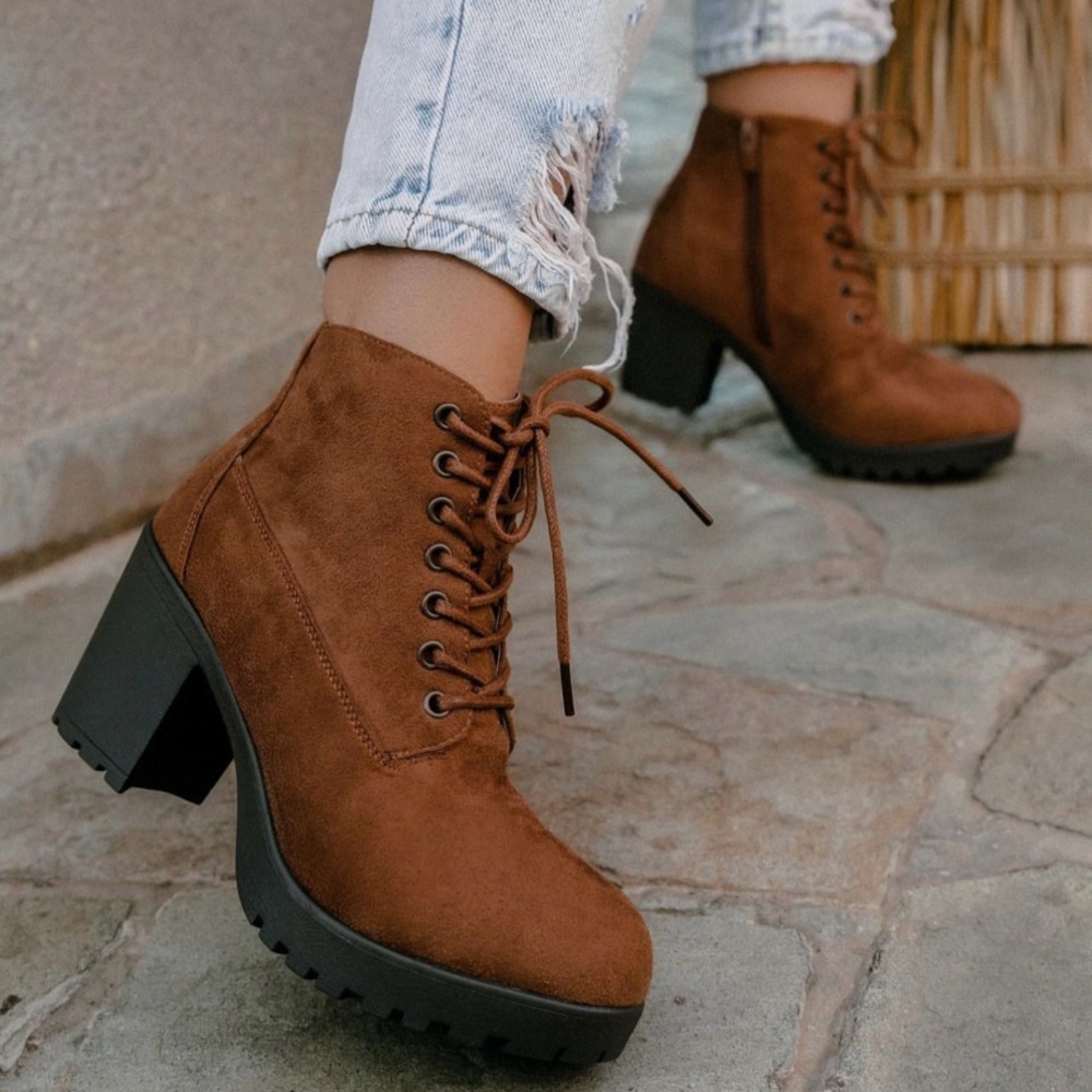 Tan Ankle Lace Up Boots - Picture 1 of 2